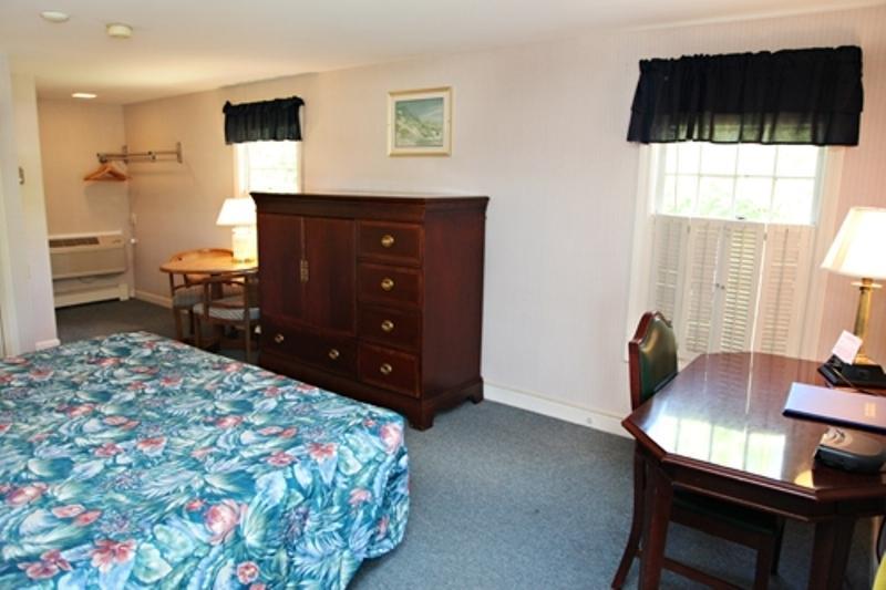 Centerville Corners Inn Стая снимка