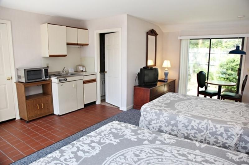 Centerville Corners Inn Стая снимка