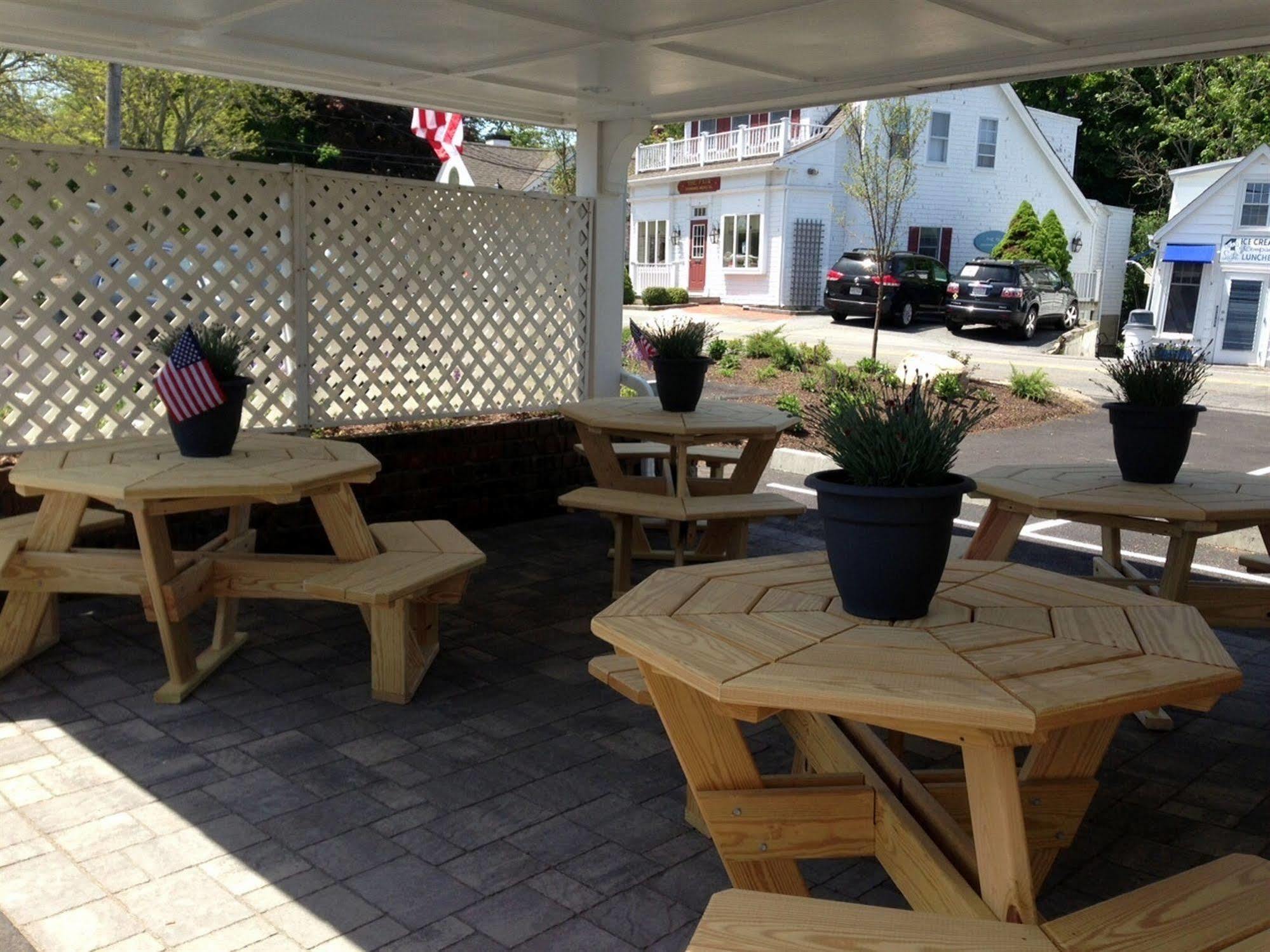 Centerville Corners Inn Екстериор снимка